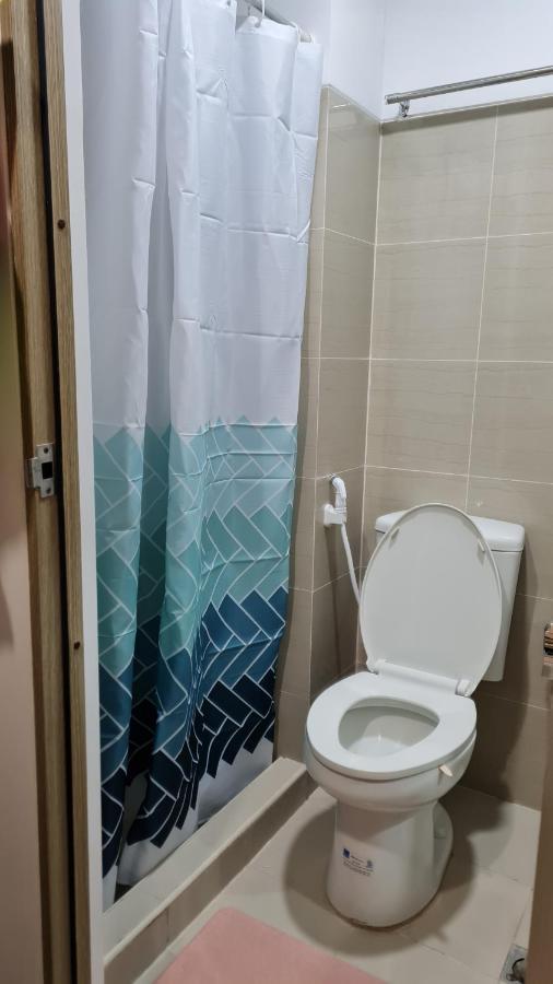 Chic Nordic Unit At Shore Residences Mall Of Manila